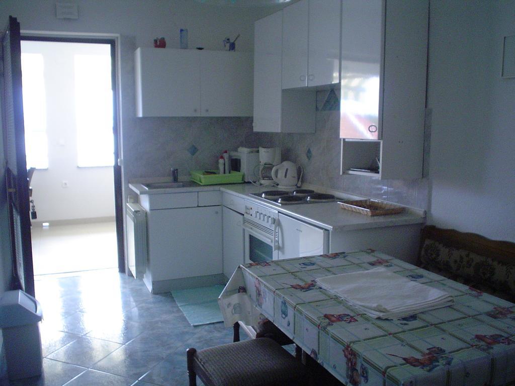 Apartman Kondic Omišalj Kamer foto
