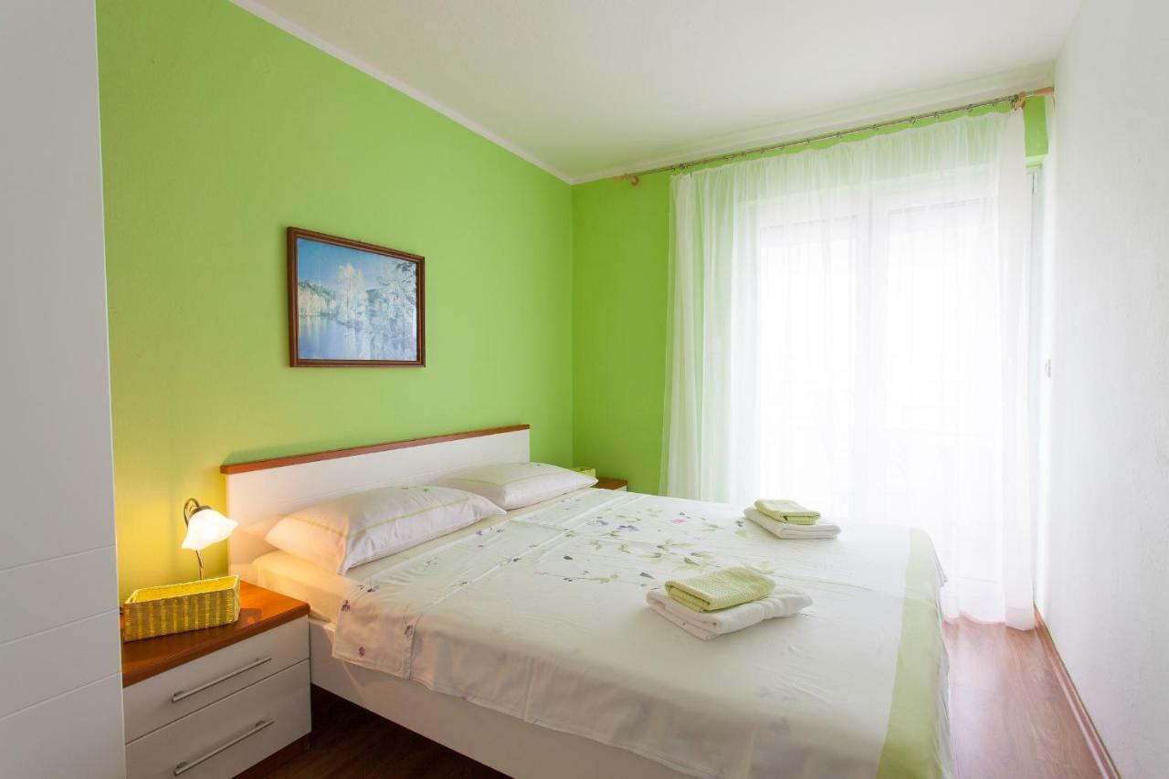 Apartman Kondic Omišalj Buitenkant foto