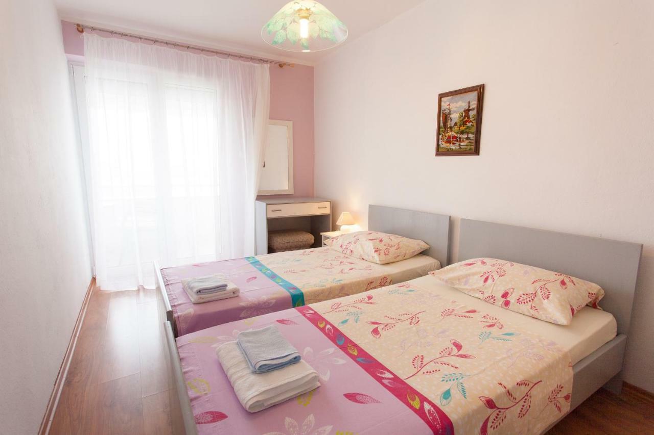Apartman Kondic Omišalj Buitenkant foto